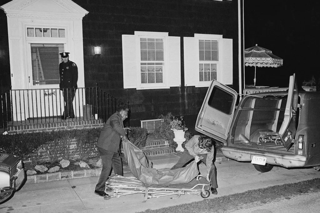 The real Amityville Horror house.